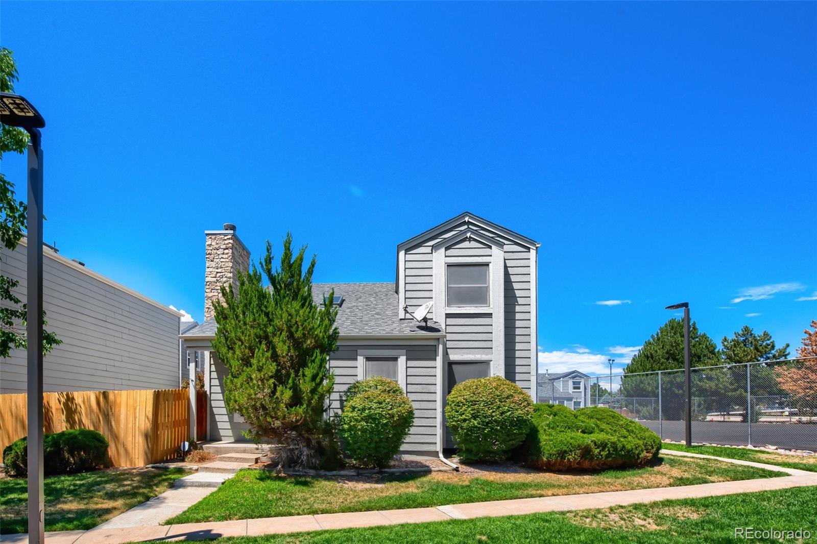 MLS Image #1 for 11703 e cornell circle,aurora, Colorado