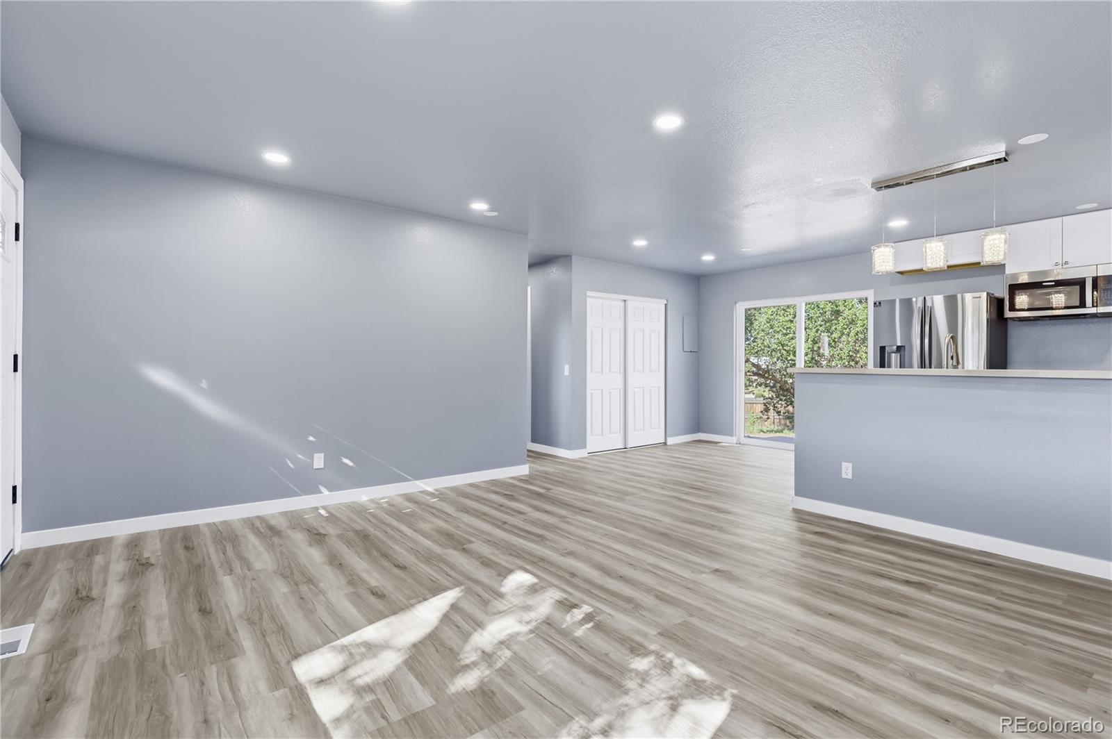 MLS Image #11 for 9465  damon drive,denver, Colorado