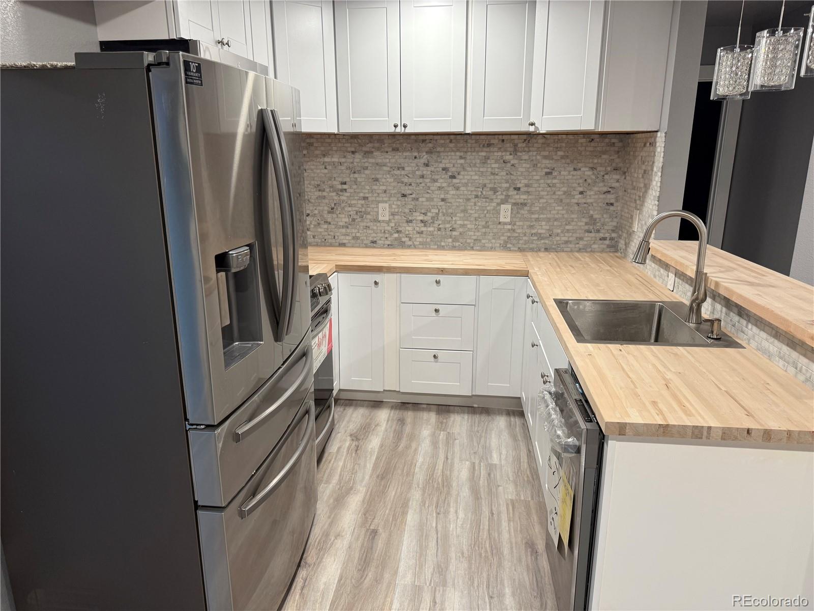 MLS Image #27 for 9465  damon drive,denver, Colorado