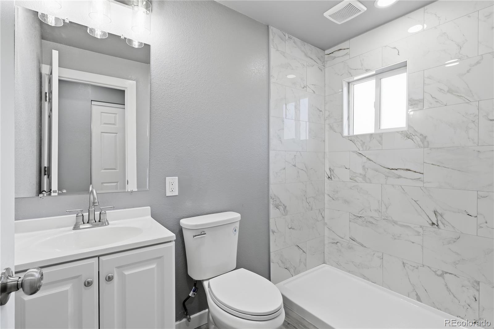 MLS Image #3 for 9465  damon drive,denver, Colorado