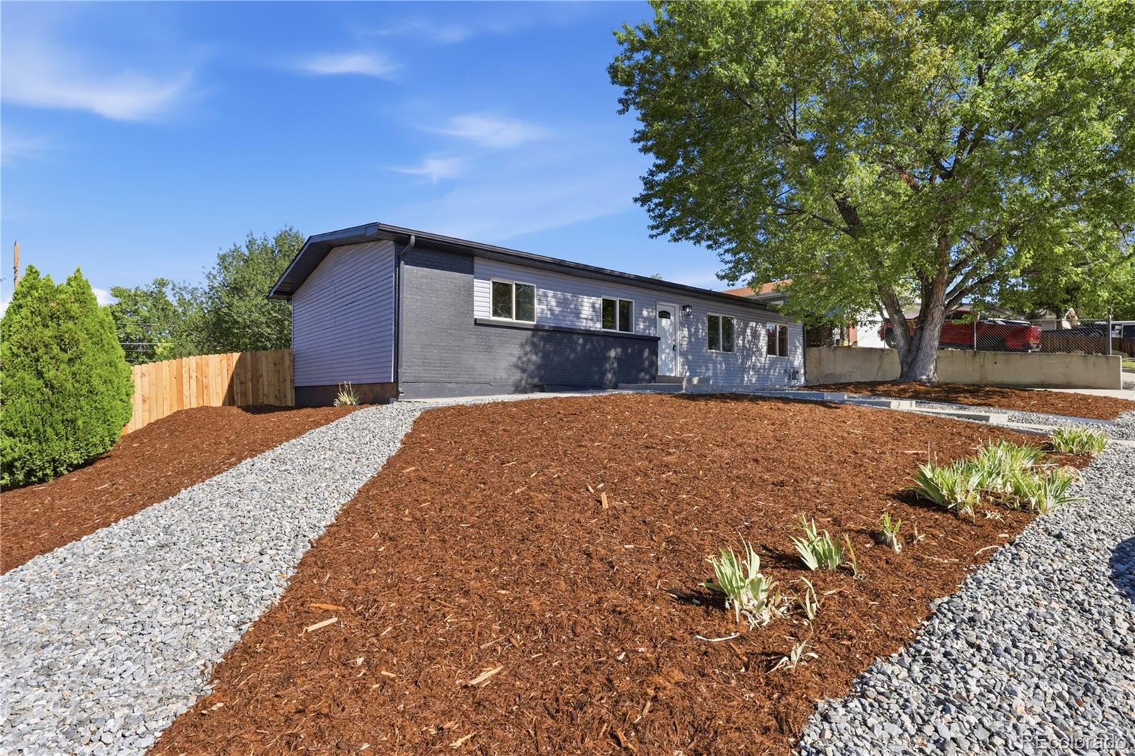 MLS Image #8 for 9465  damon drive,denver, Colorado