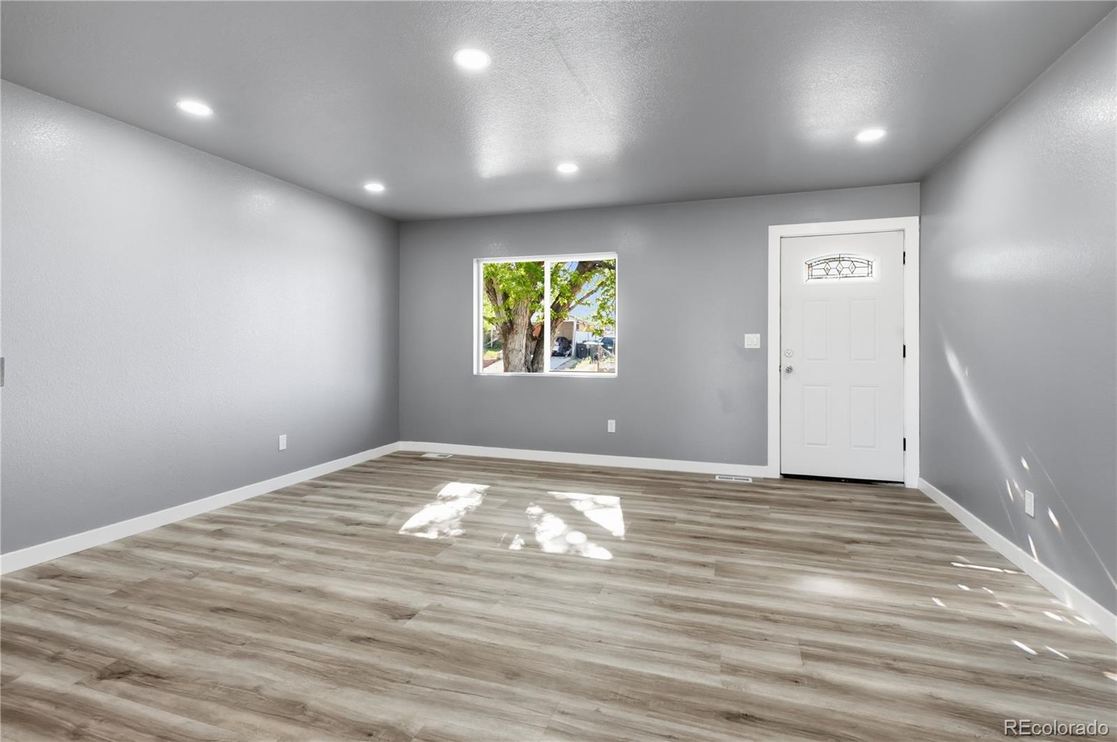 MLS Image #9 for 9465  damon drive,denver, Colorado