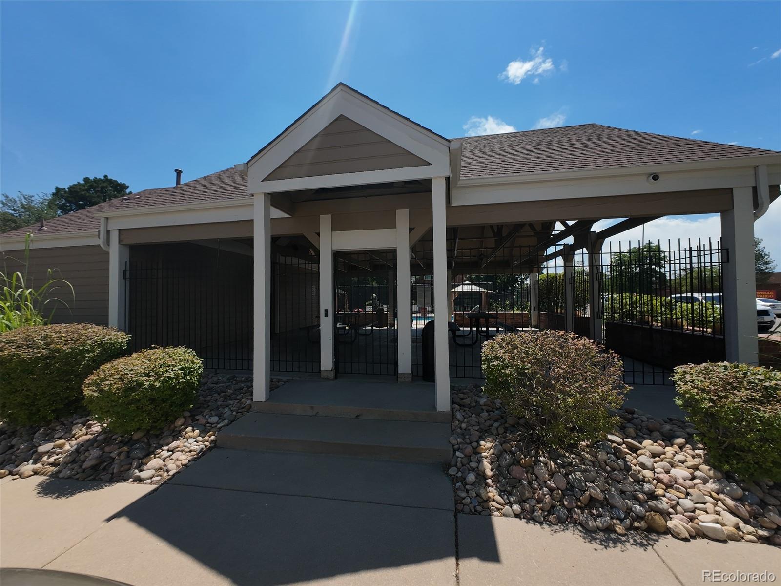 MLS Image #6 for 17192 e baltic drive,aurora, Colorado
