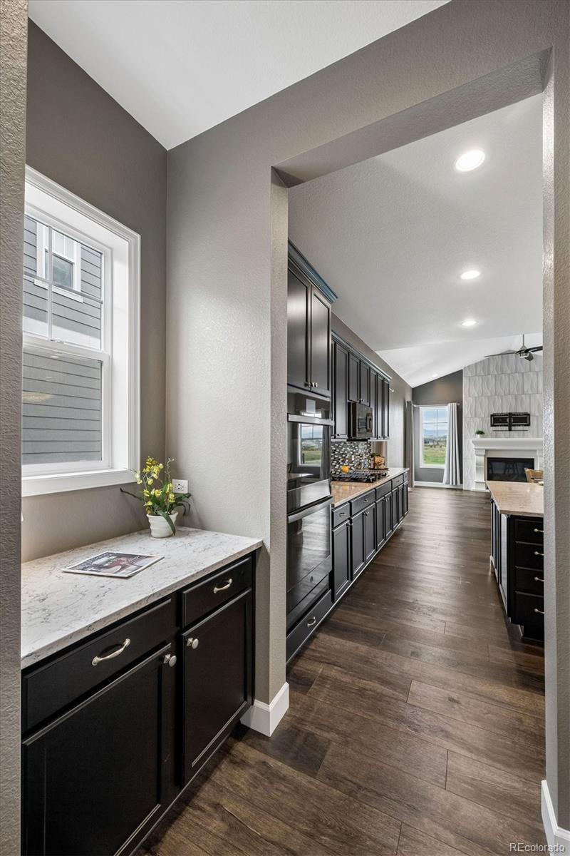 MLS Image #9 for 854  flora view drive,erie, Colorado