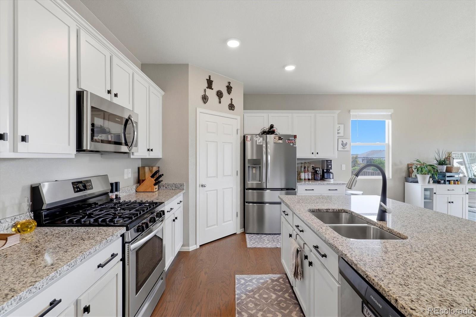 MLS Image #6 for 326  jay avenue,windsor, Colorado