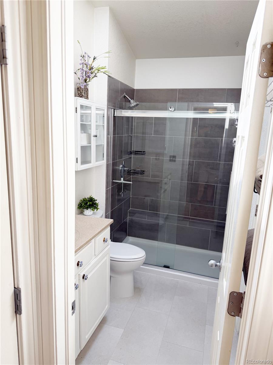 MLS Image #14 for 3020 w prentice avenue,littleton, Colorado