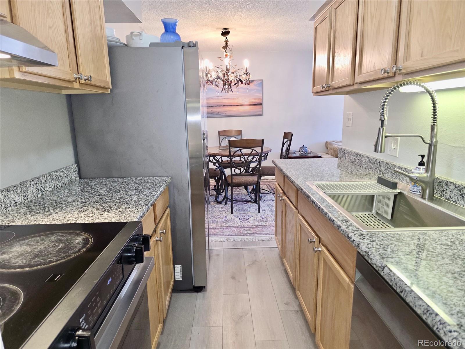 MLS Image #9 for 7645 e quincy avenue,denver, Colorado
