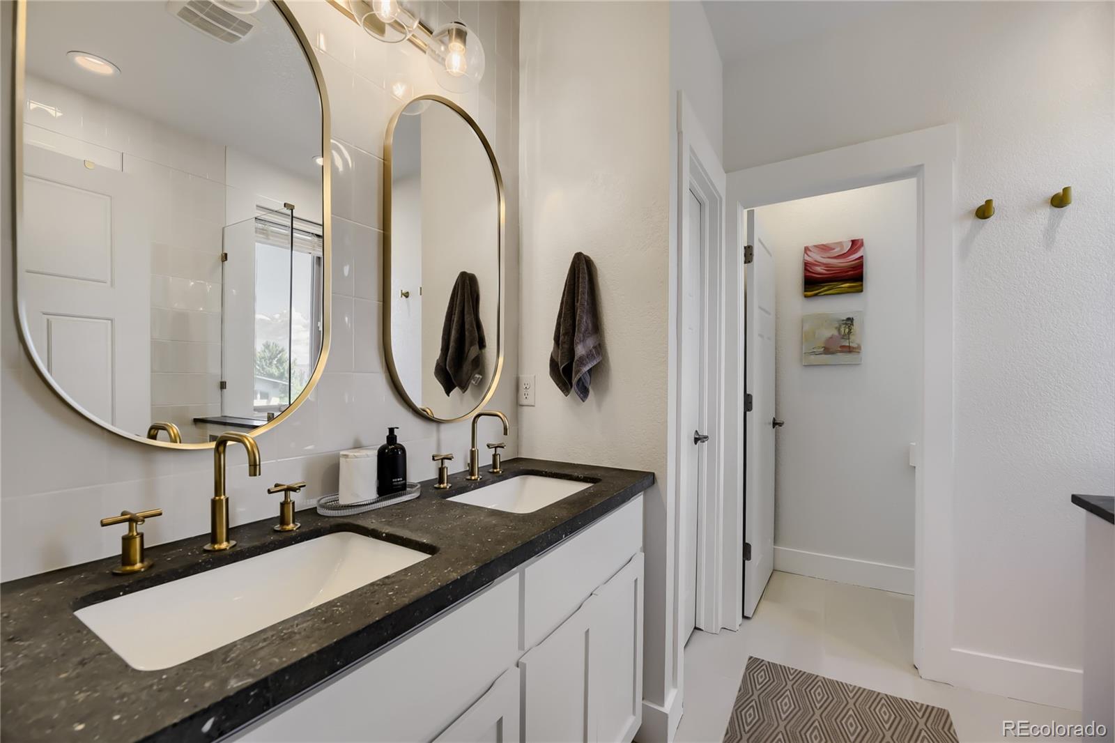 MLS Image #14 for 2860  kingston street,denver, Colorado