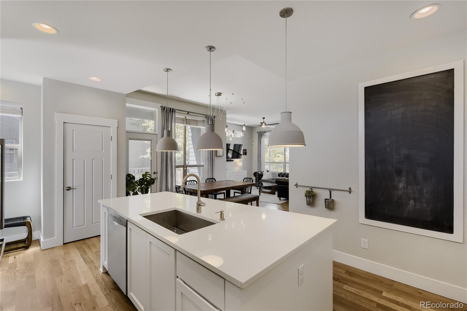 MLS Image #8 for 2860  kingston street,denver, Colorado