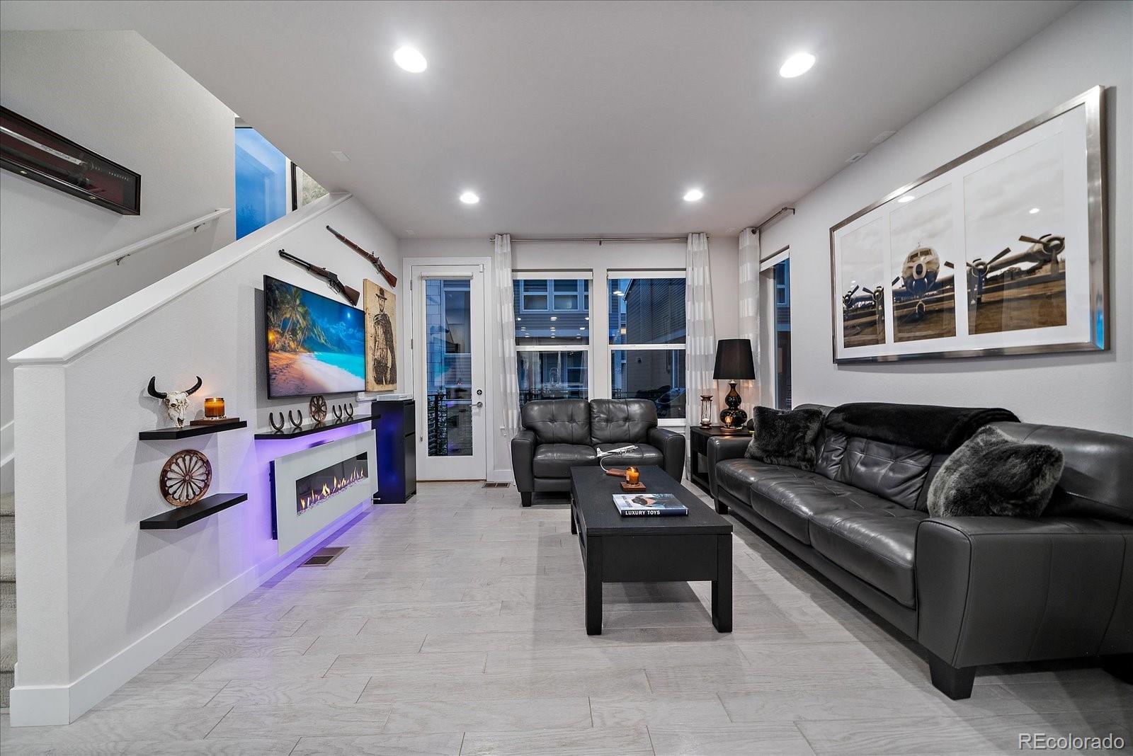 MLS Image #16 for 15795 e broncos place,englewood, Colorado