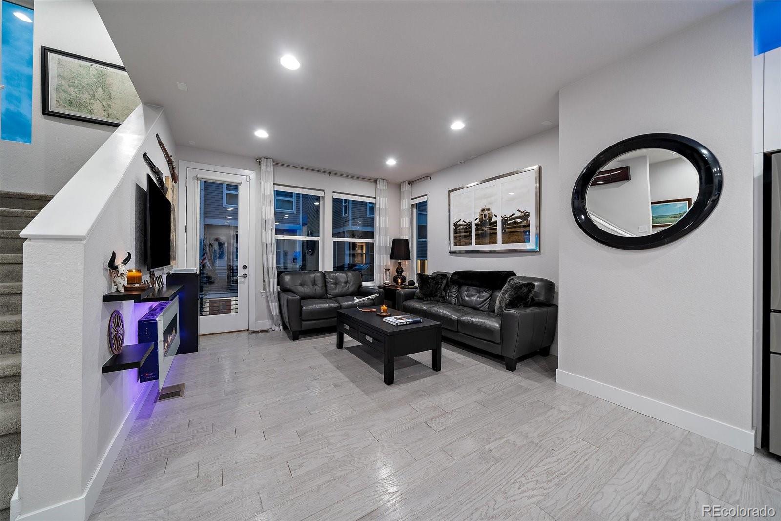 MLS Image #18 for 15795 e broncos place,englewood, Colorado