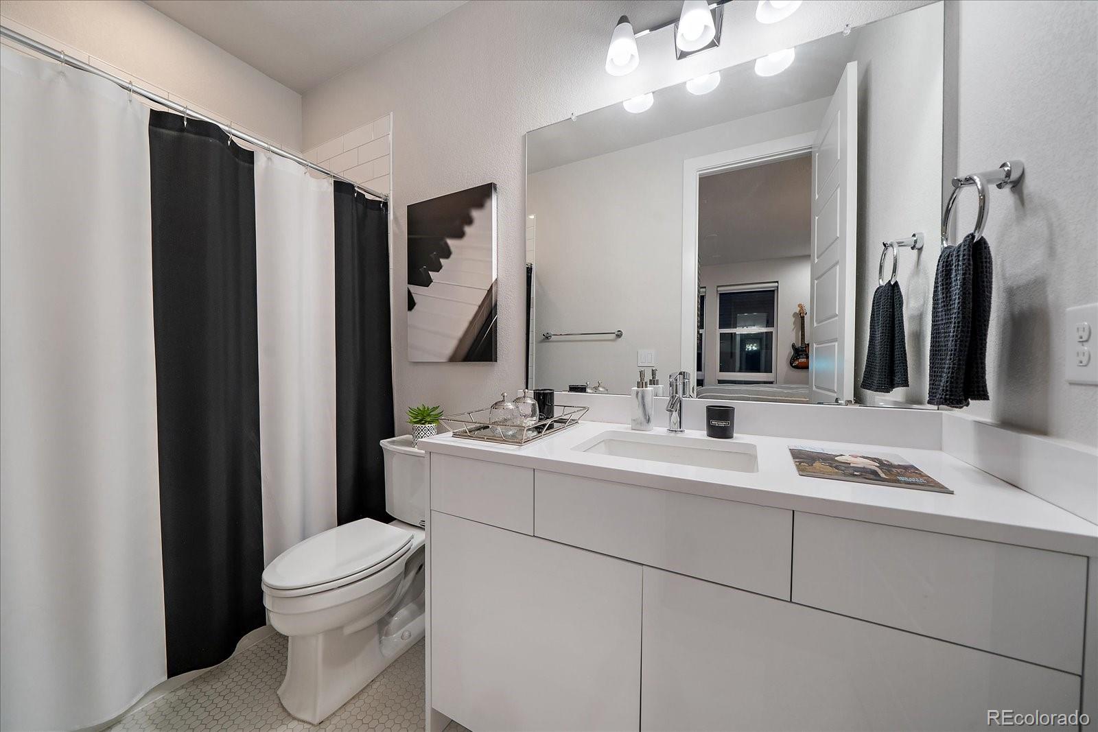 MLS Image #30 for 15795 e broncos place,englewood, Colorado
