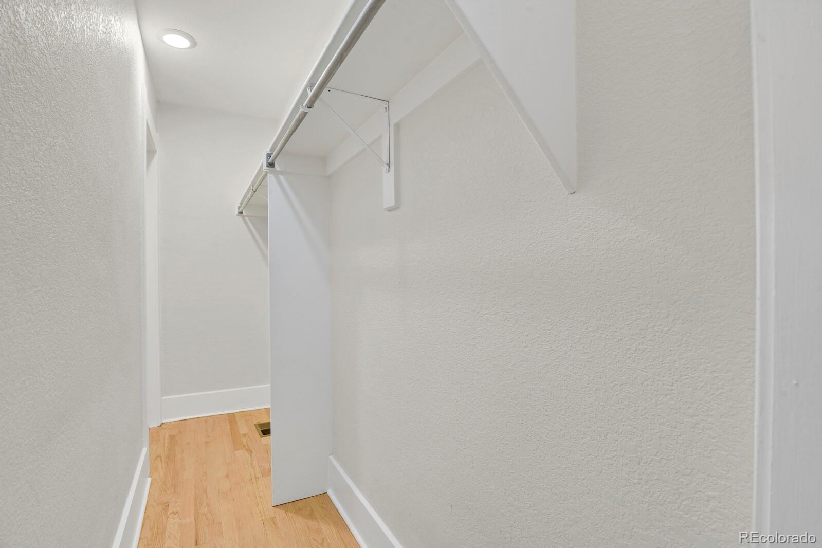 MLS Image #17 for 318 s downing street,denver, Colorado