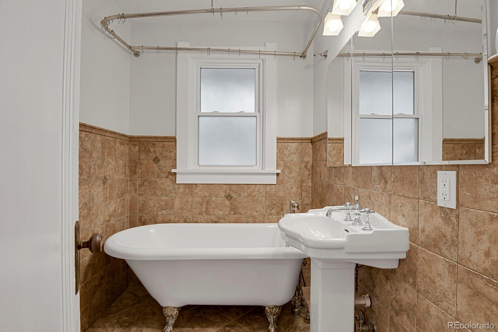 MLS Image #18 for 318 s downing street,denver, Colorado