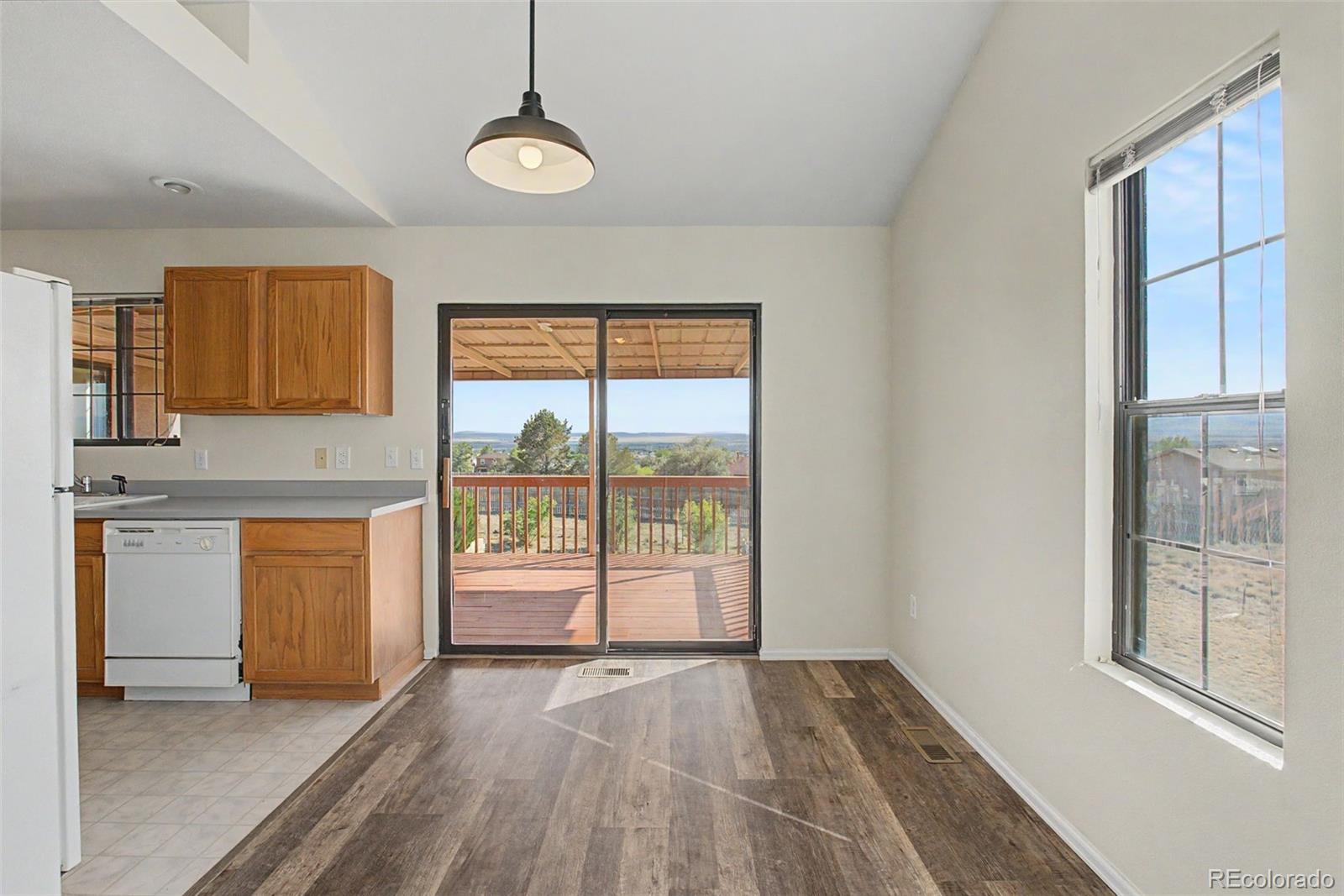 MLS Image #11 for 242 w del ray drive,pueblo, Colorado