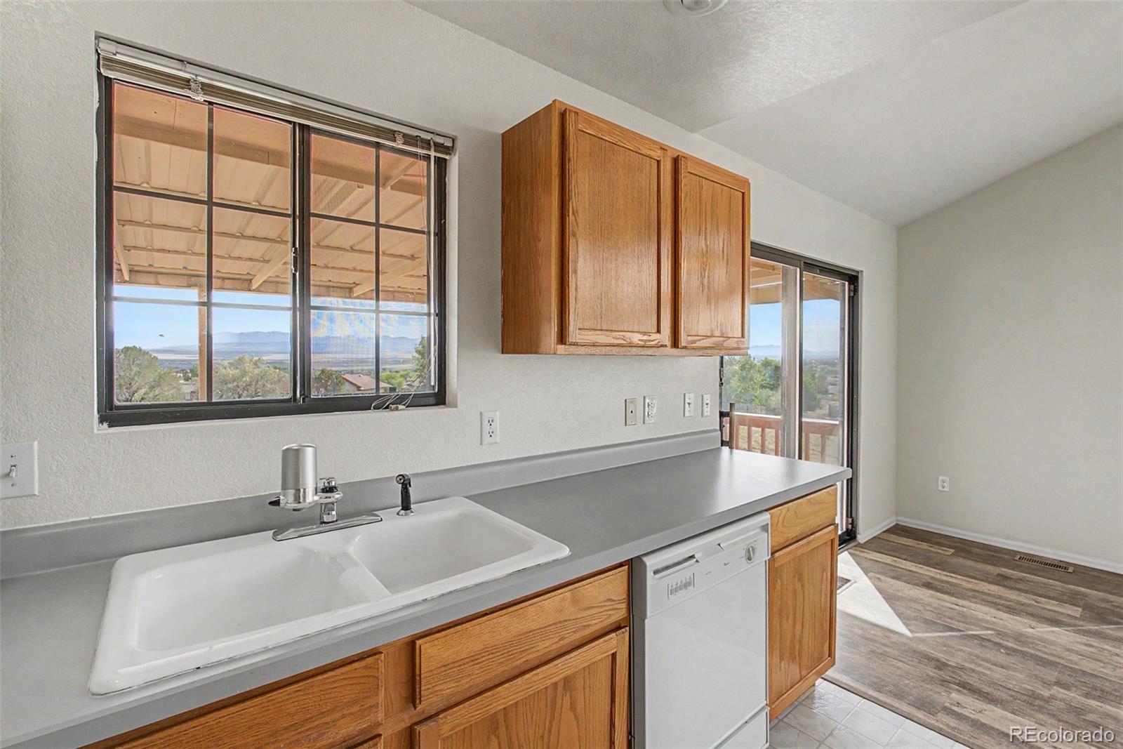 MLS Image #15 for 242 w del ray drive,pueblo, Colorado