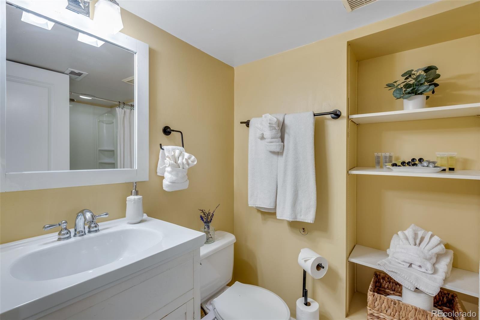 MLS Image #23 for 719 s clarkson street,denver, Colorado