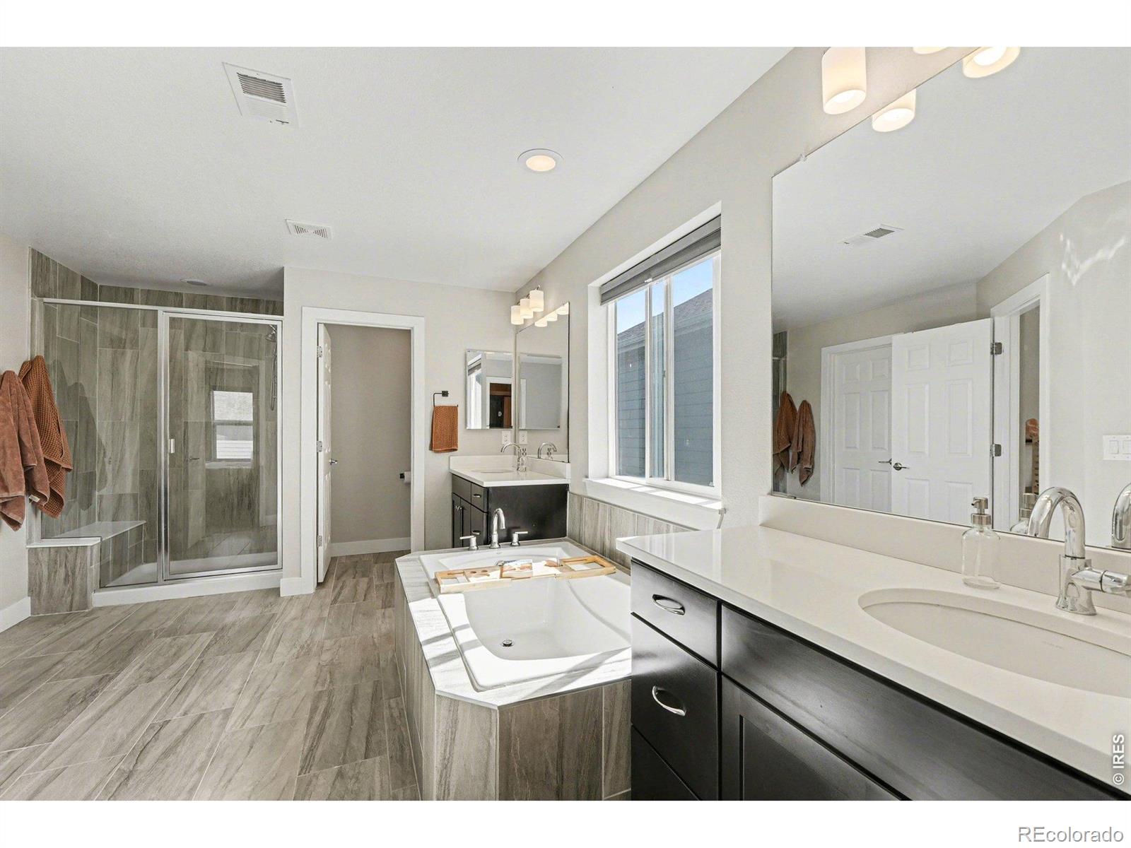 MLS Image #14 for 3943  owl creek court,loveland, Colorado