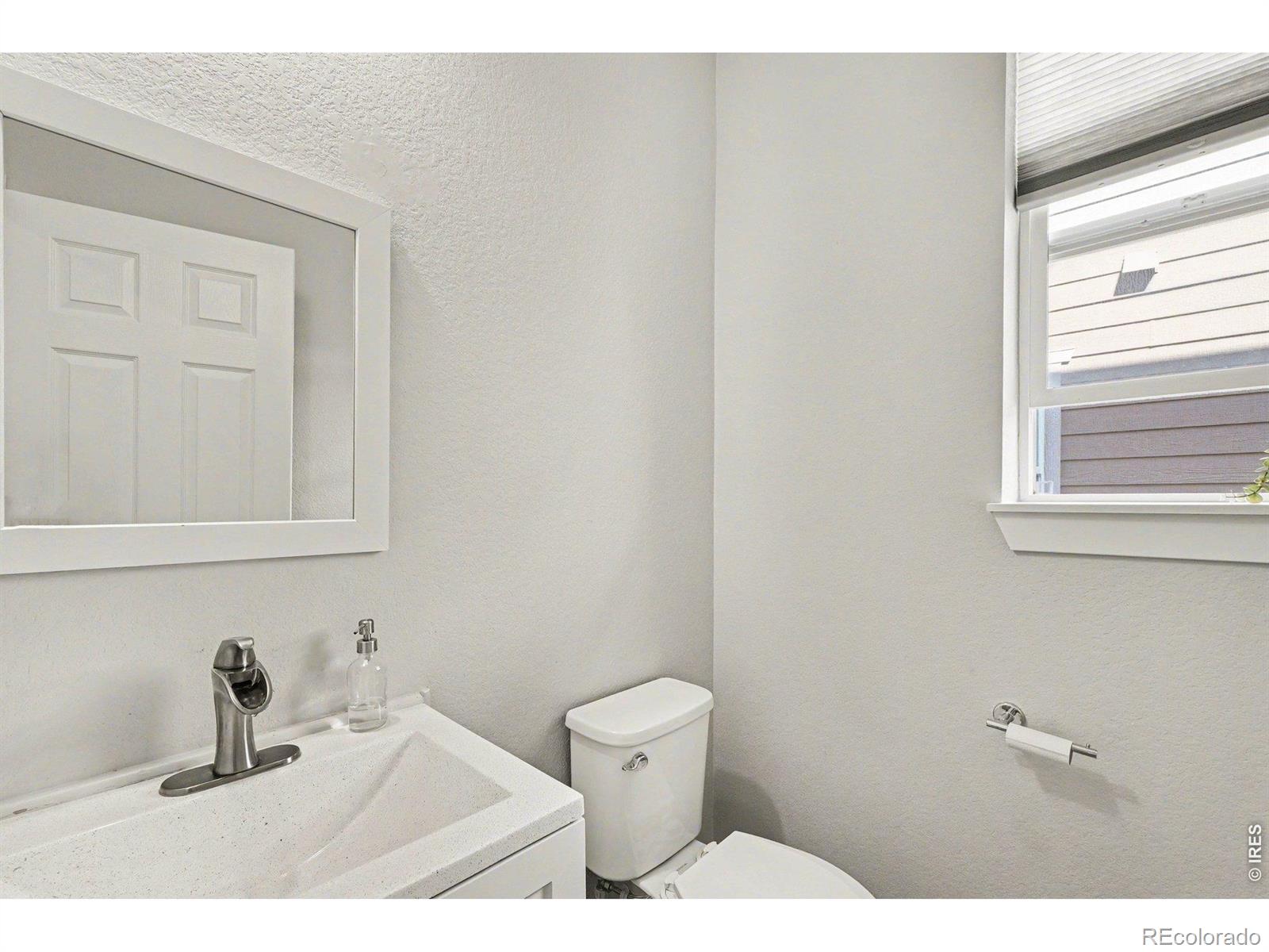 MLS Image #16 for 3943  owl creek court,loveland, Colorado