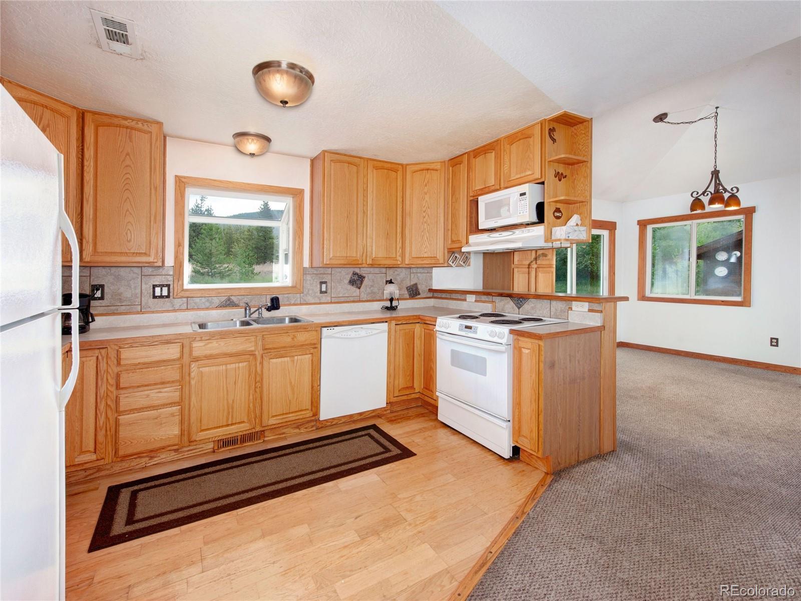MLS Image #12 for 36  cartier court,dillon, Colorado