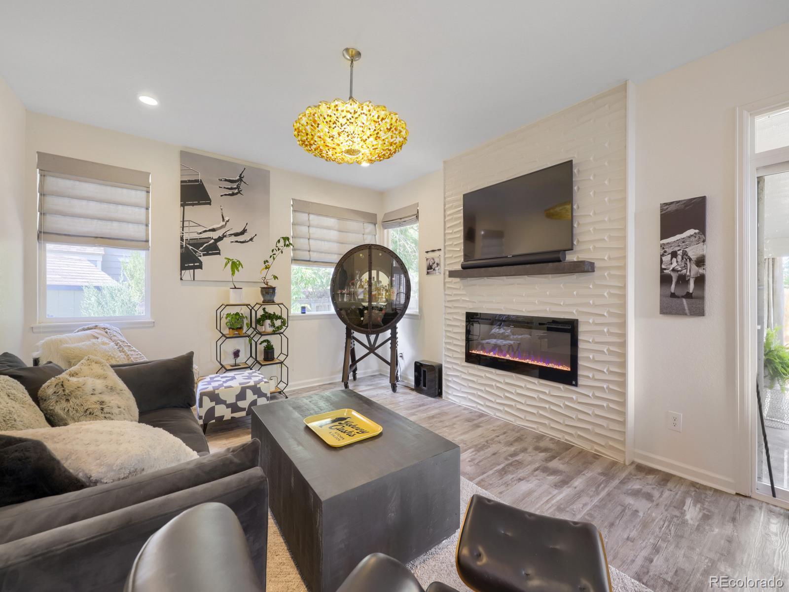 MLS Image #1 for 6431  secrest court,arvada, Colorado
