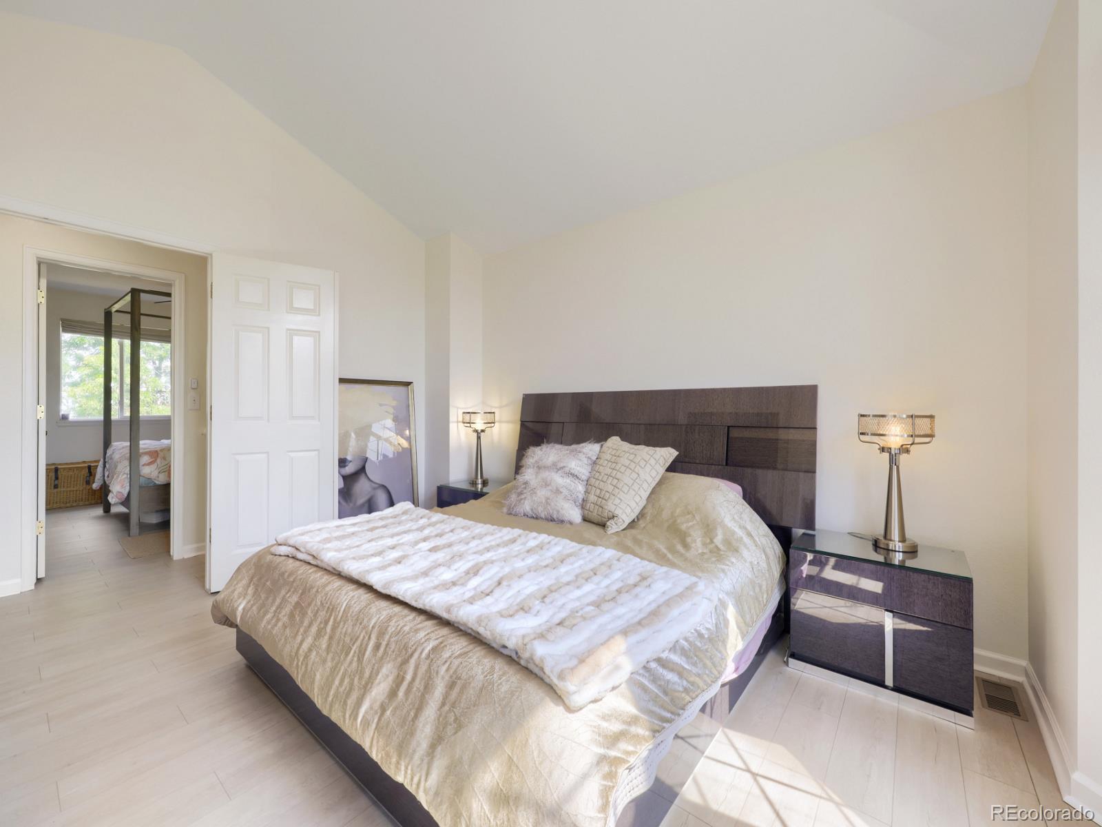 MLS Image #12 for 6431  secrest court,arvada, Colorado