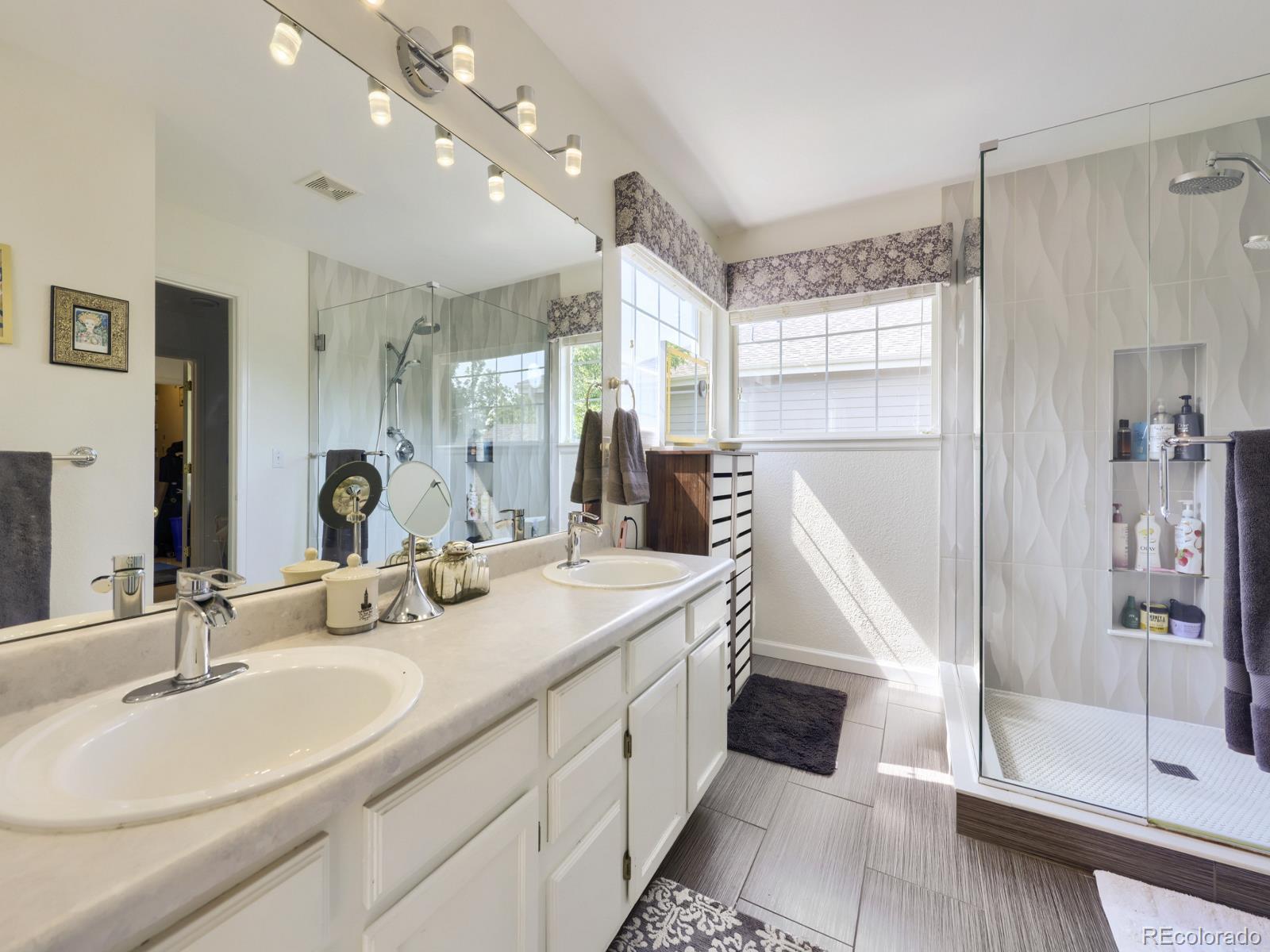 MLS Image #15 for 6431  secrest court,arvada, Colorado