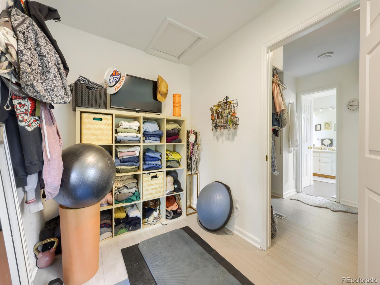 MLS Image #16 for 6431  secrest court,arvada, Colorado