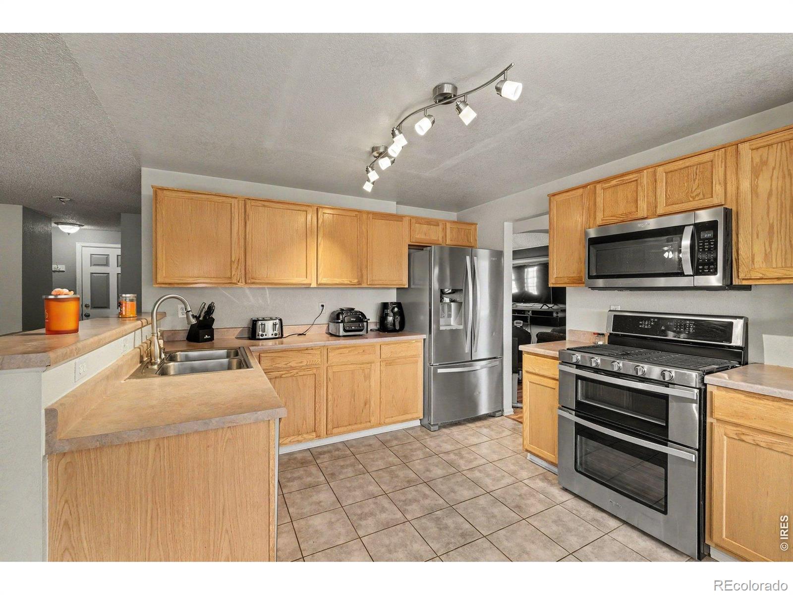 MLS Image #4 for 5427  bobcat street,frederick, Colorado