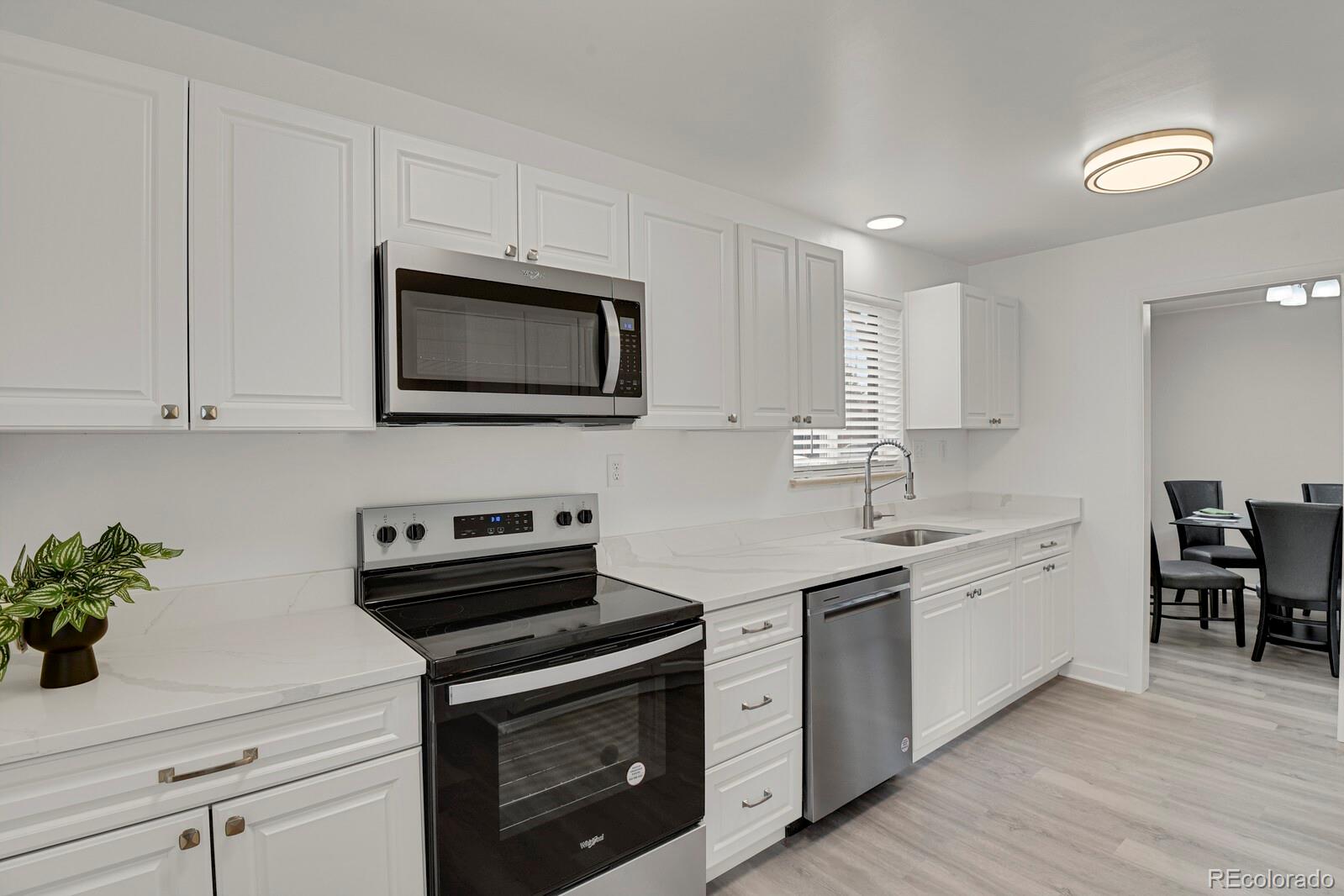 MLS Image #5 for 2350  joliet street,aurora, Colorado