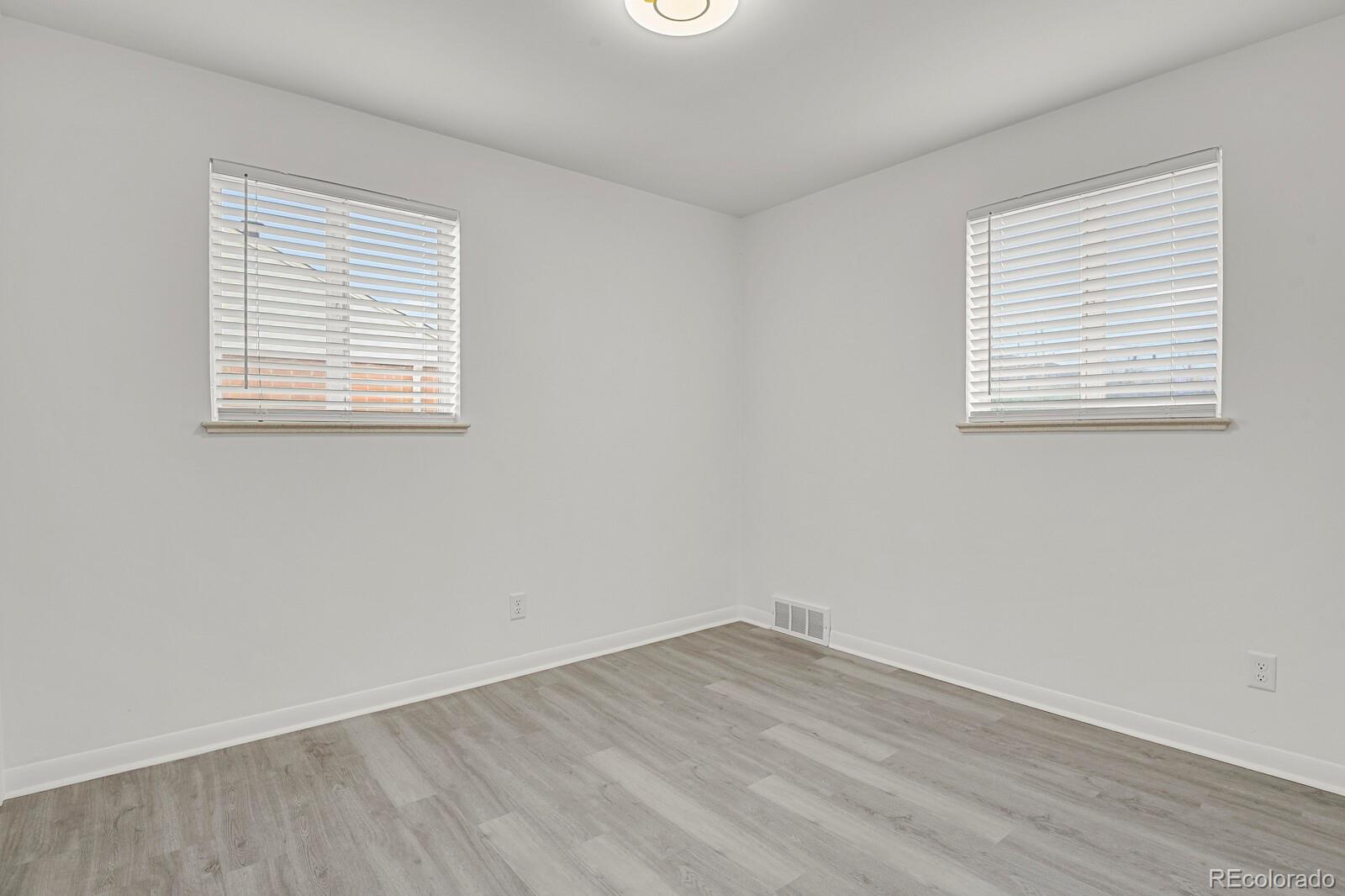 MLS Image #9 for 2350  joliet street,aurora, Colorado