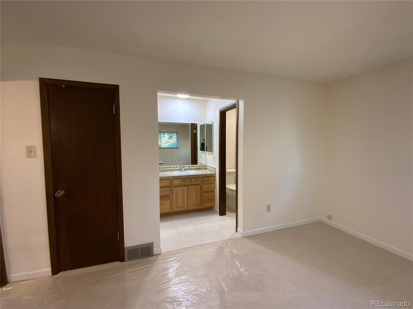 MLS Image #14 for 241 s leyden ,denver, Colorado