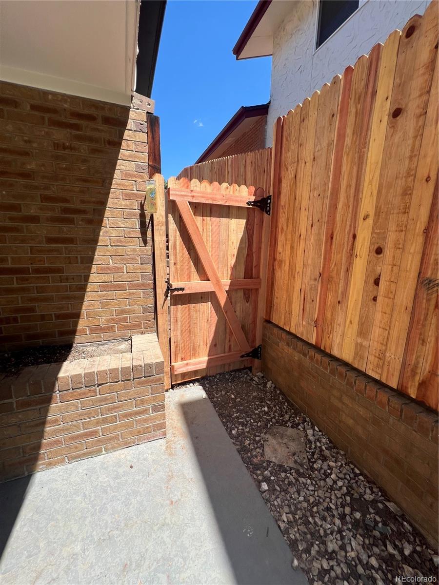 MLS Image #28 for 241 s leyden ,denver, Colorado