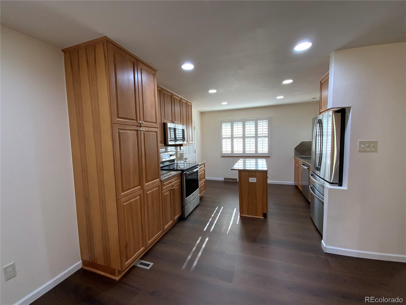 MLS Image #6 for 241 s leyden ,denver, Colorado