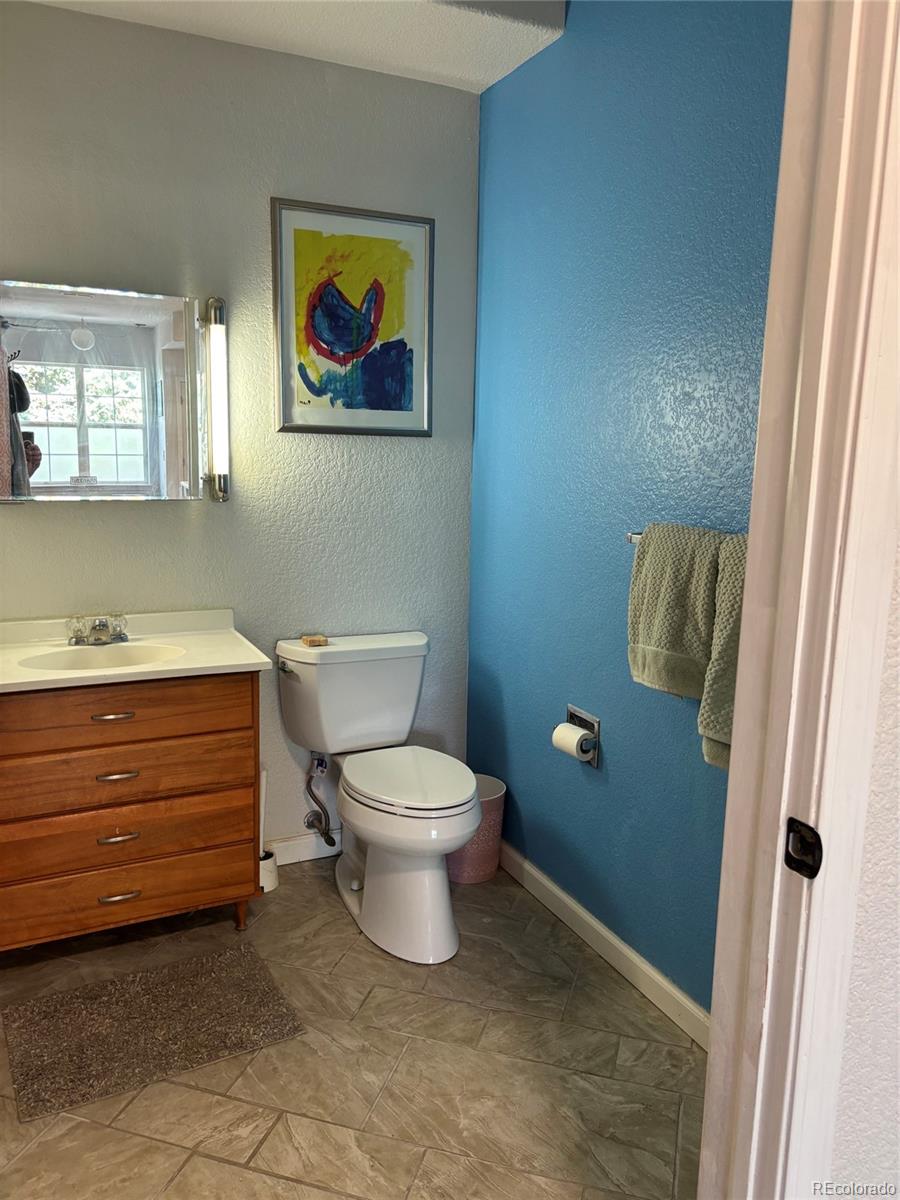 MLS Image #10 for 16352 e fremont avenue,aurora, Colorado