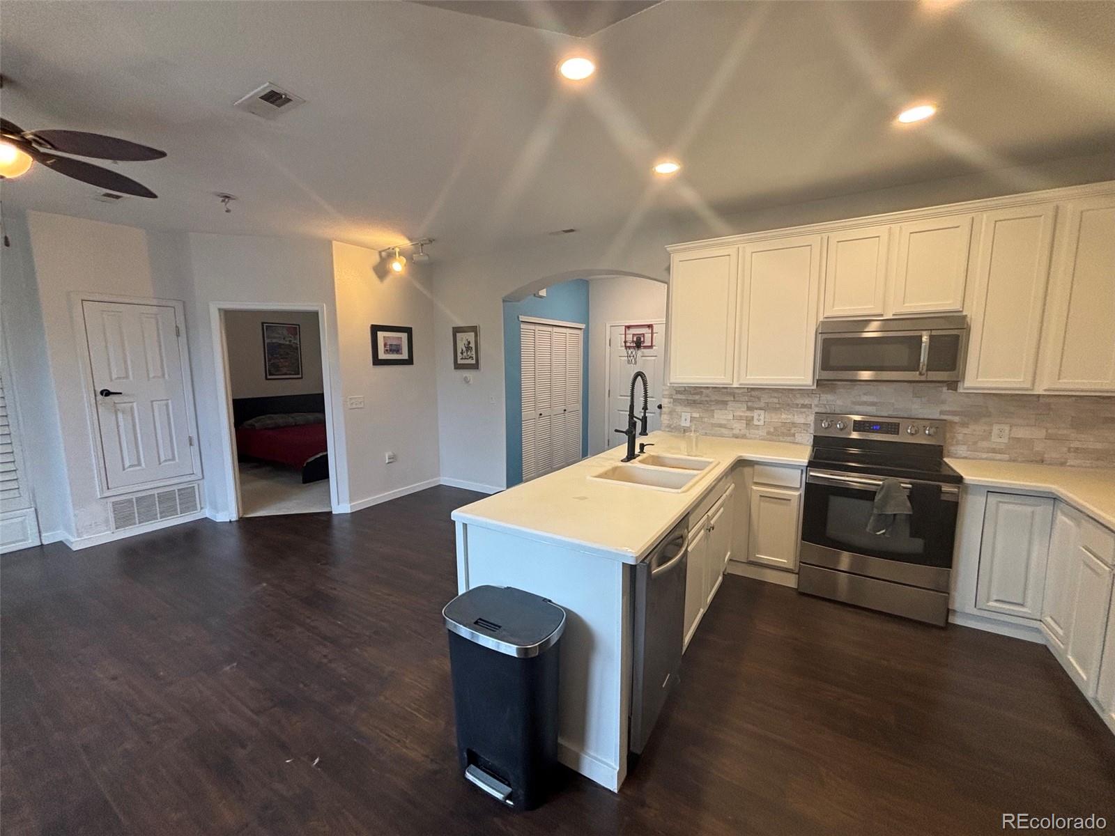 MLS Image #18 for 16352 e fremont avenue,aurora, Colorado