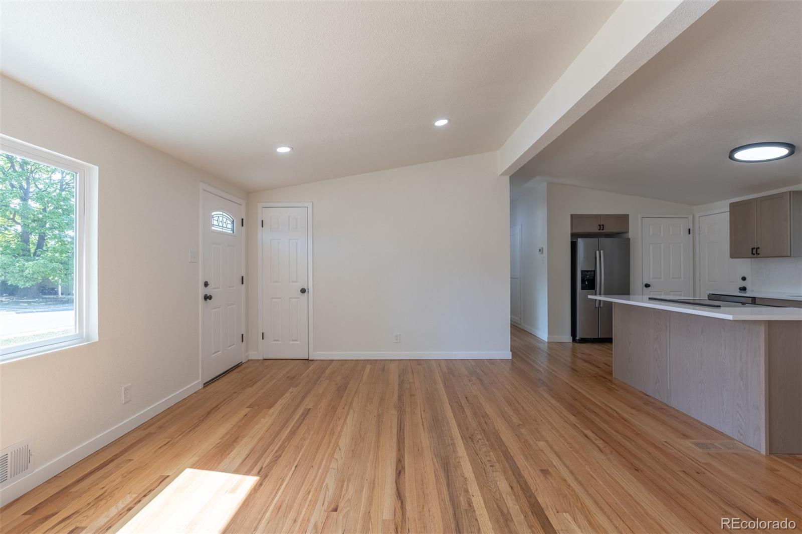 MLS Image #11 for 7819  applewood lane,denver, Colorado