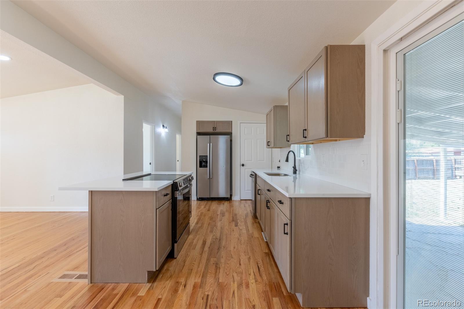 MLS Image #18 for 7819  applewood lane,denver, Colorado