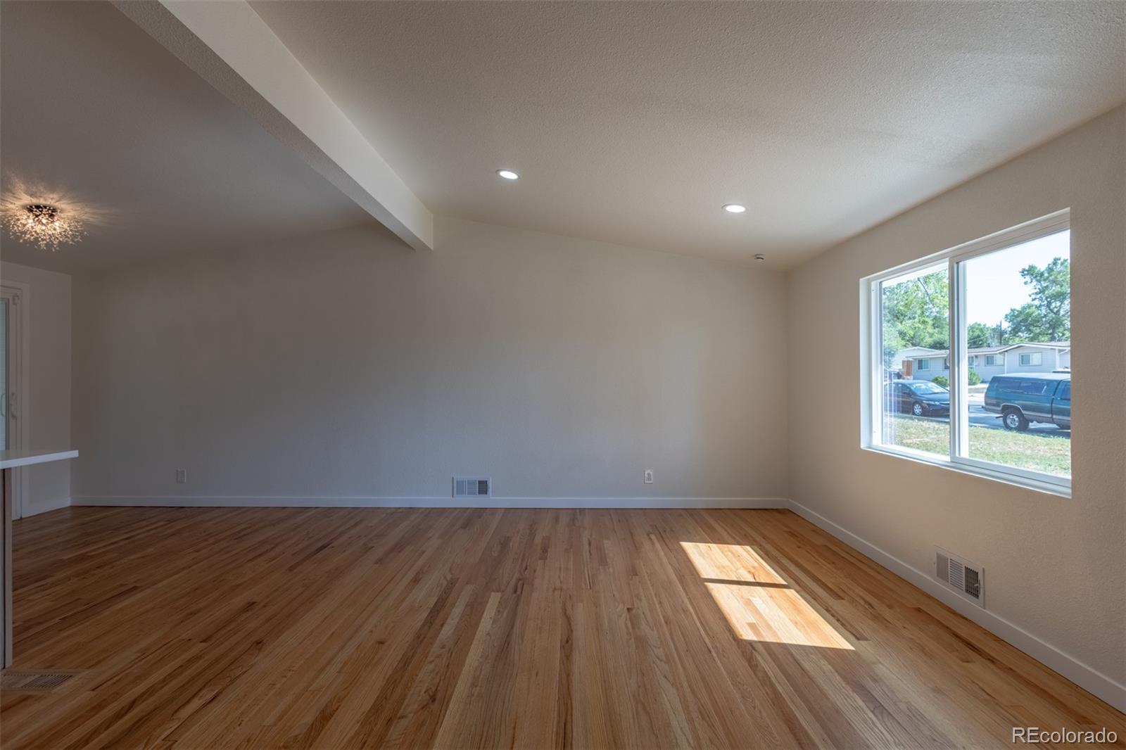 MLS Image #9 for 7819  applewood lane,denver, Colorado