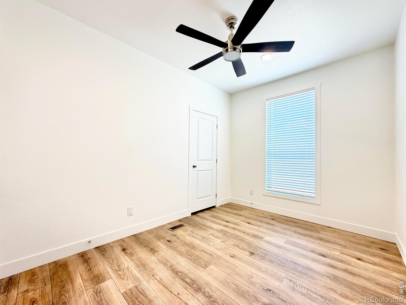 MLS Image #16 for 41746  county road 80 ,briggsdale, Colorado
