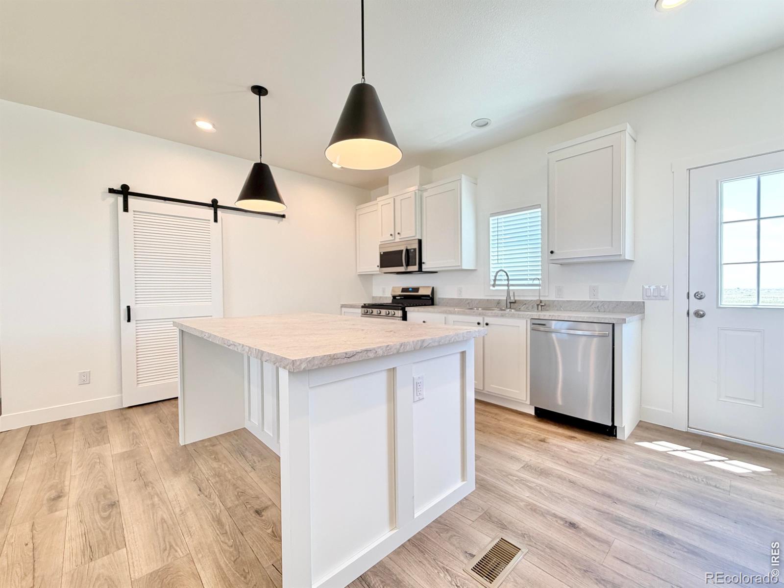 MLS Image #5 for 41746  county road 80 ,briggsdale, Colorado