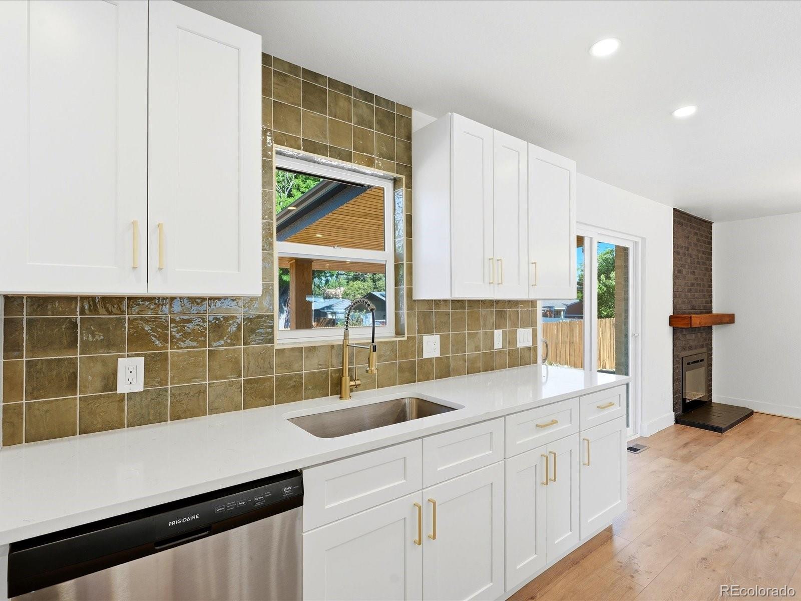 MLS Image #19 for 1049  jamaica court,aurora, Colorado