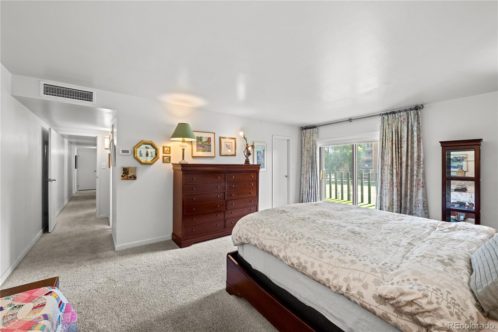 MLS Image #15 for 420 s marion parkway 301,denver, Colorado