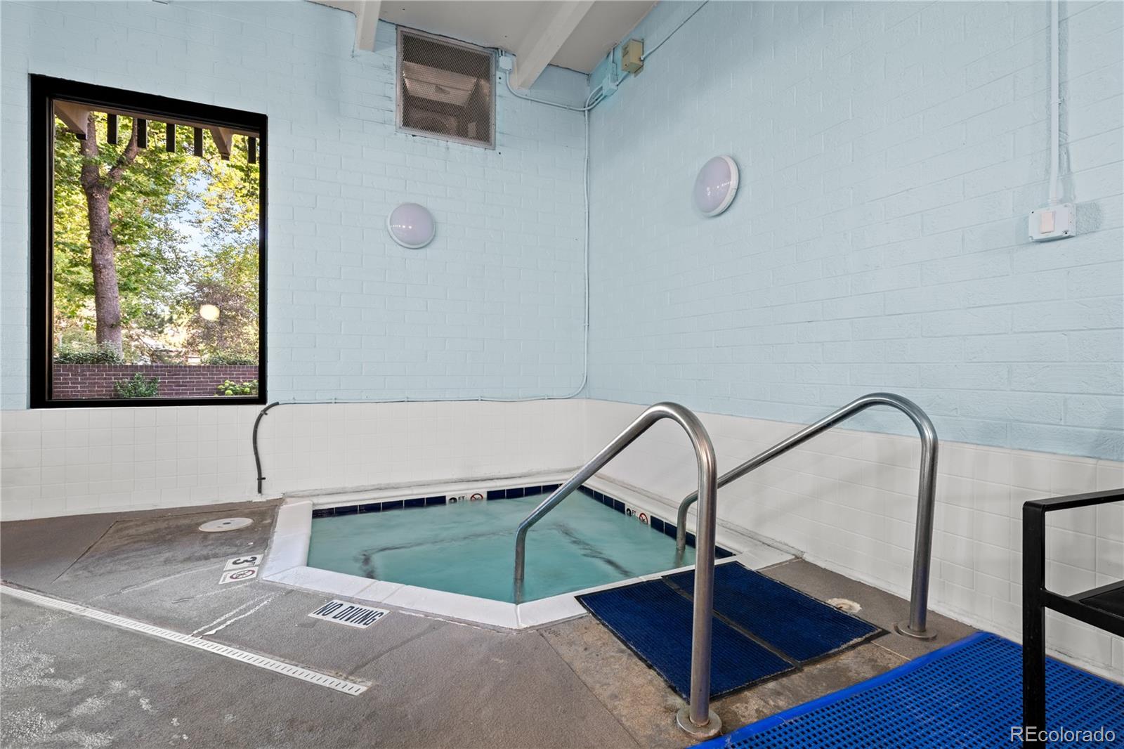 MLS Image #37 for 420 s marion parkway 301,denver, Colorado