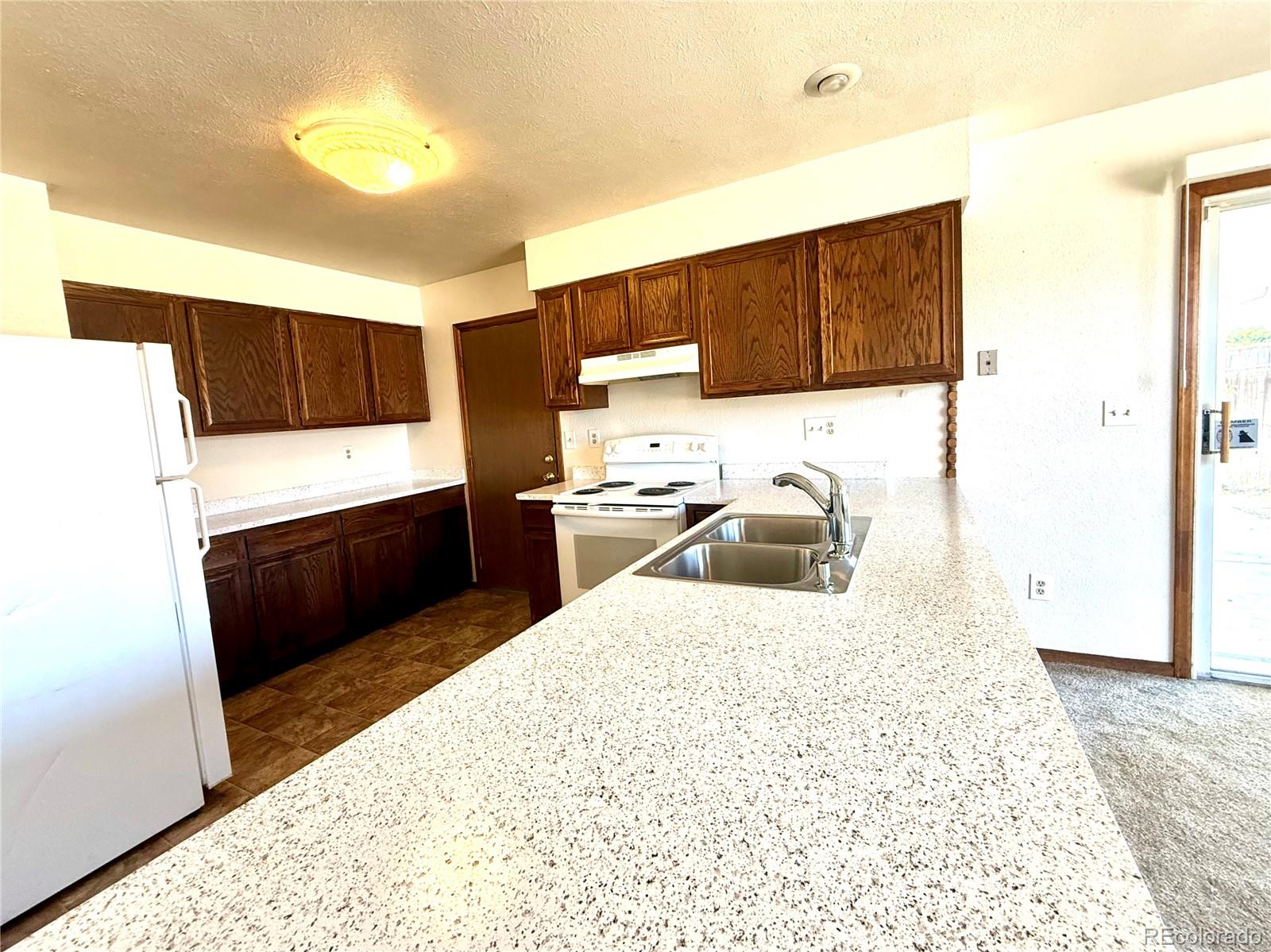 MLS Image #11 for 17449 e asbury circle,aurora, Colorado
