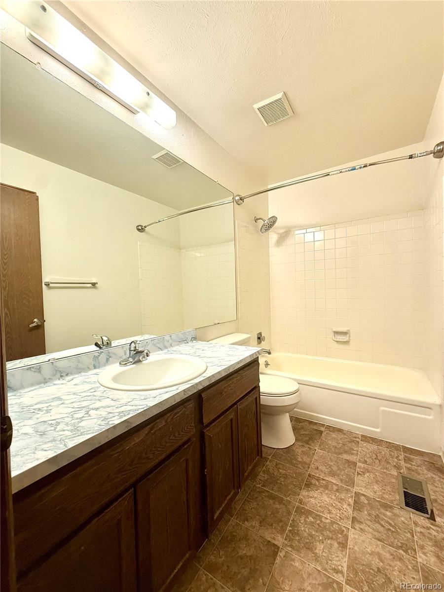 MLS Image #15 for 17449 e asbury circle,aurora, Colorado