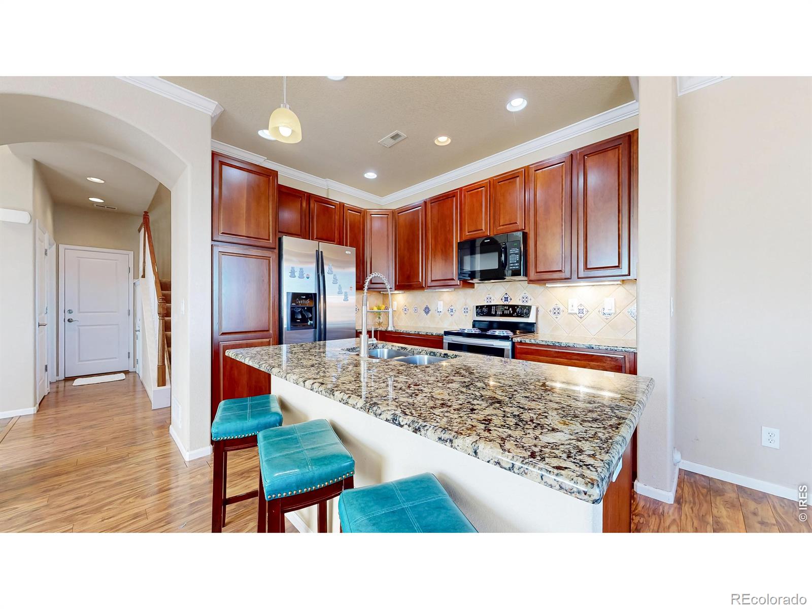 MLS Image #6 for 15296 w 66th drive,arvada, Colorado