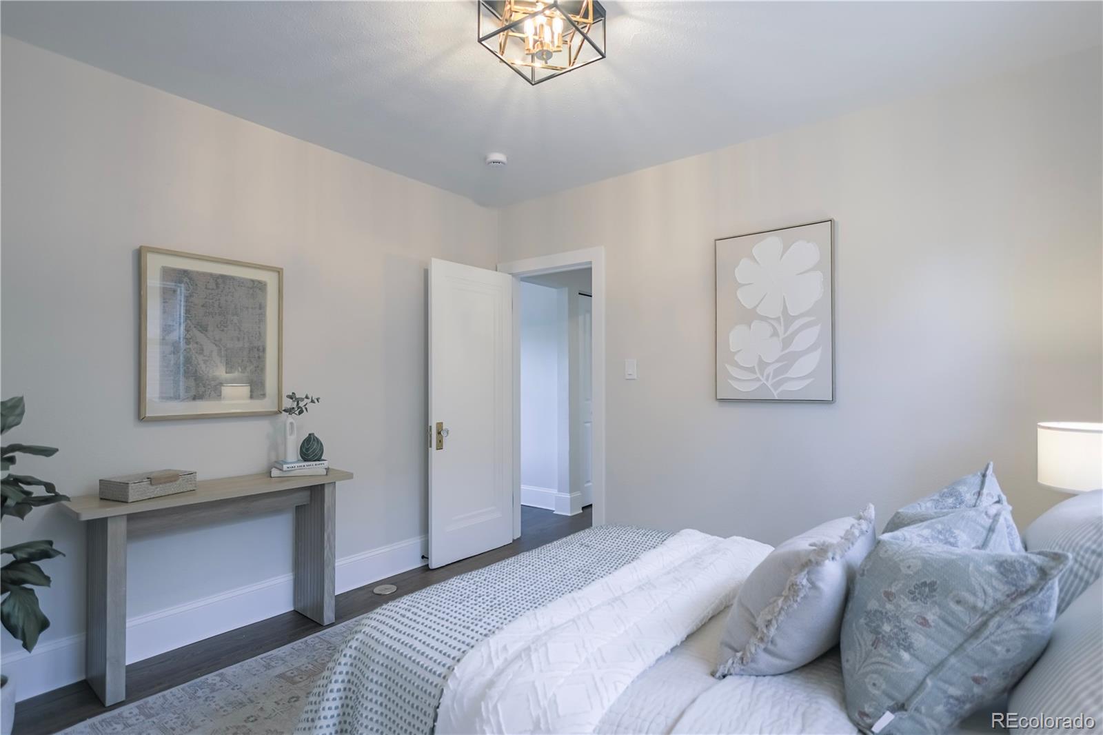MLS Image #16 for 2590  grape street,denver, Colorado