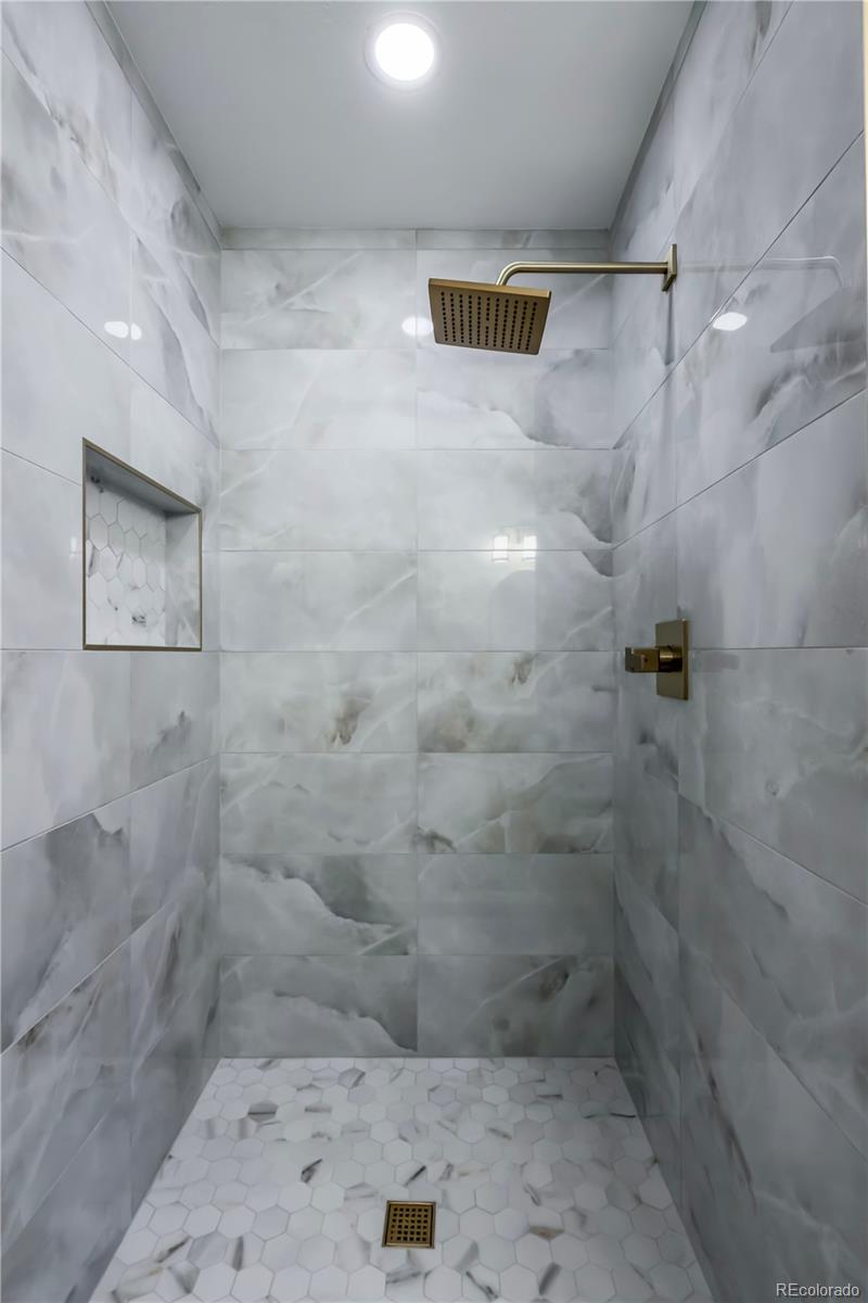 MLS Image #18 for 2590  grape street,denver, Colorado