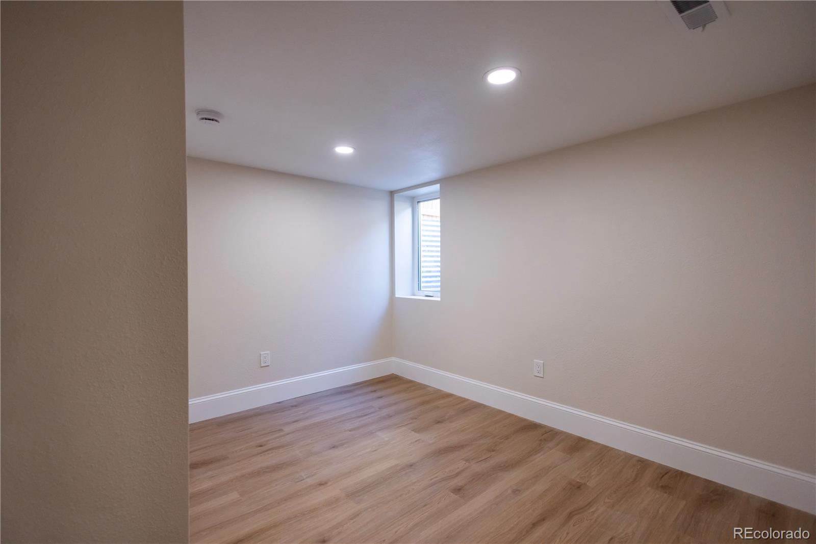 MLS Image #28 for 2590  grape street,denver, Colorado